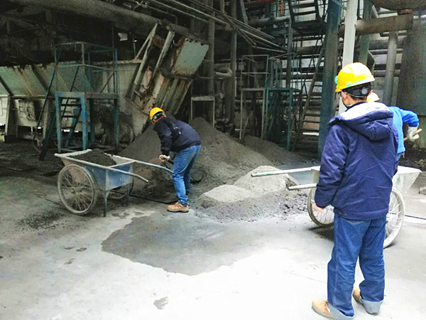 1581212246945537.jpeg 清理?yè)圃鼨C(jī)積渣_副本.jpg