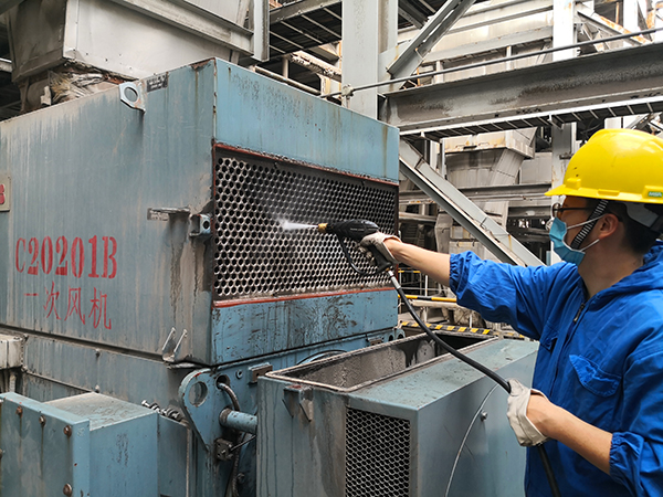 1585268619287032.jpeg 又到春暖花開,檢修正當時.jpg