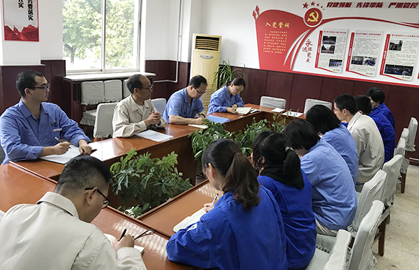 1601288117536928.jpeg 2020.9.28以案促改專題組織生活會1.jpg