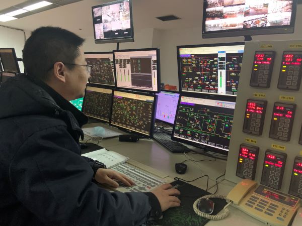 1637562891937921.jpeg 合成主操調(diào)節(jié)S2蒸汽管網(wǎng),減少放空.jpg