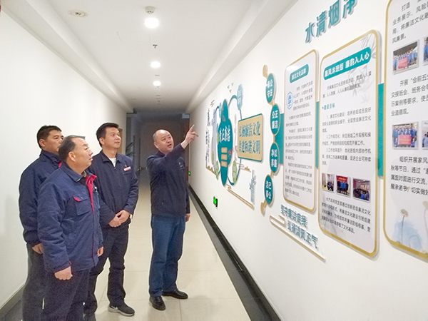 12月17日，采供部黨支部和水汽車間黨支部交流學(xué)習(xí) (3).jpg