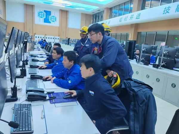 2024年12月8日，制氣車間化工三班崗位開(kāi)展懂會(huì)能培訓(xùn).jpg