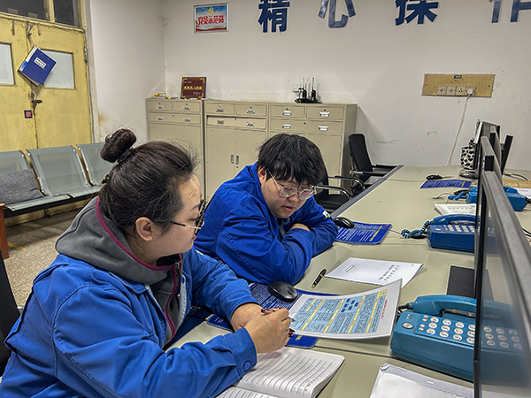 傳授理論知識(shí) (1).jpg