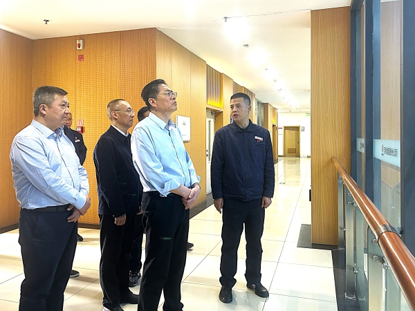 4.16 國家能源局西北監(jiān)管局趙國宏一行到彬州公司調(diào)研 附圖1.jpg